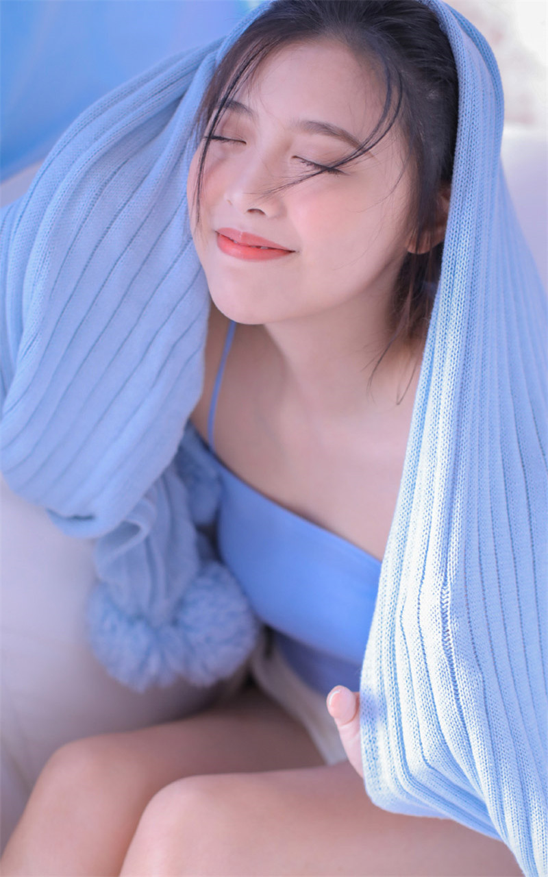 丰满美女蓝色吊带白嫩大胆写真,image.png,美女,蓝色,写真,大胆,丰满,第8张