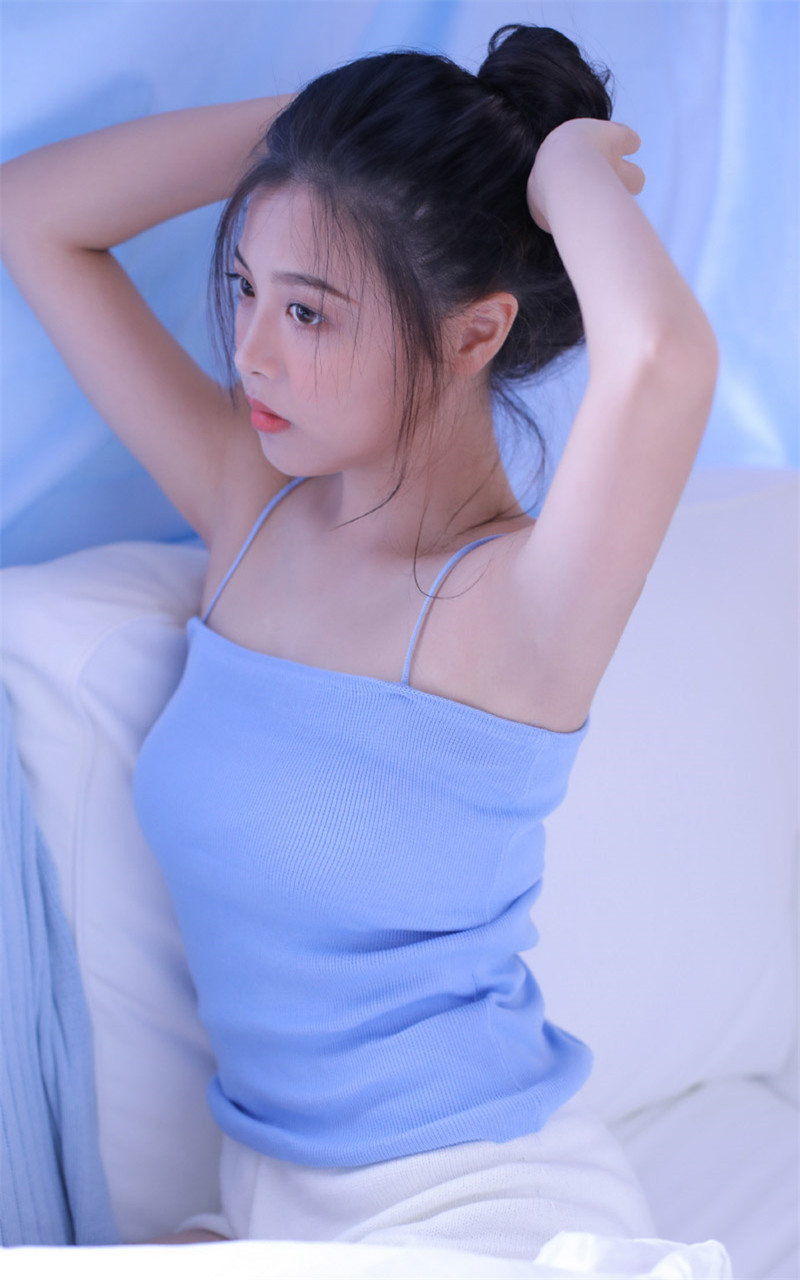 丰满美女蓝色吊带白嫩大胆写真,image.png,美女,蓝色,写真,大胆,丰满,第6张