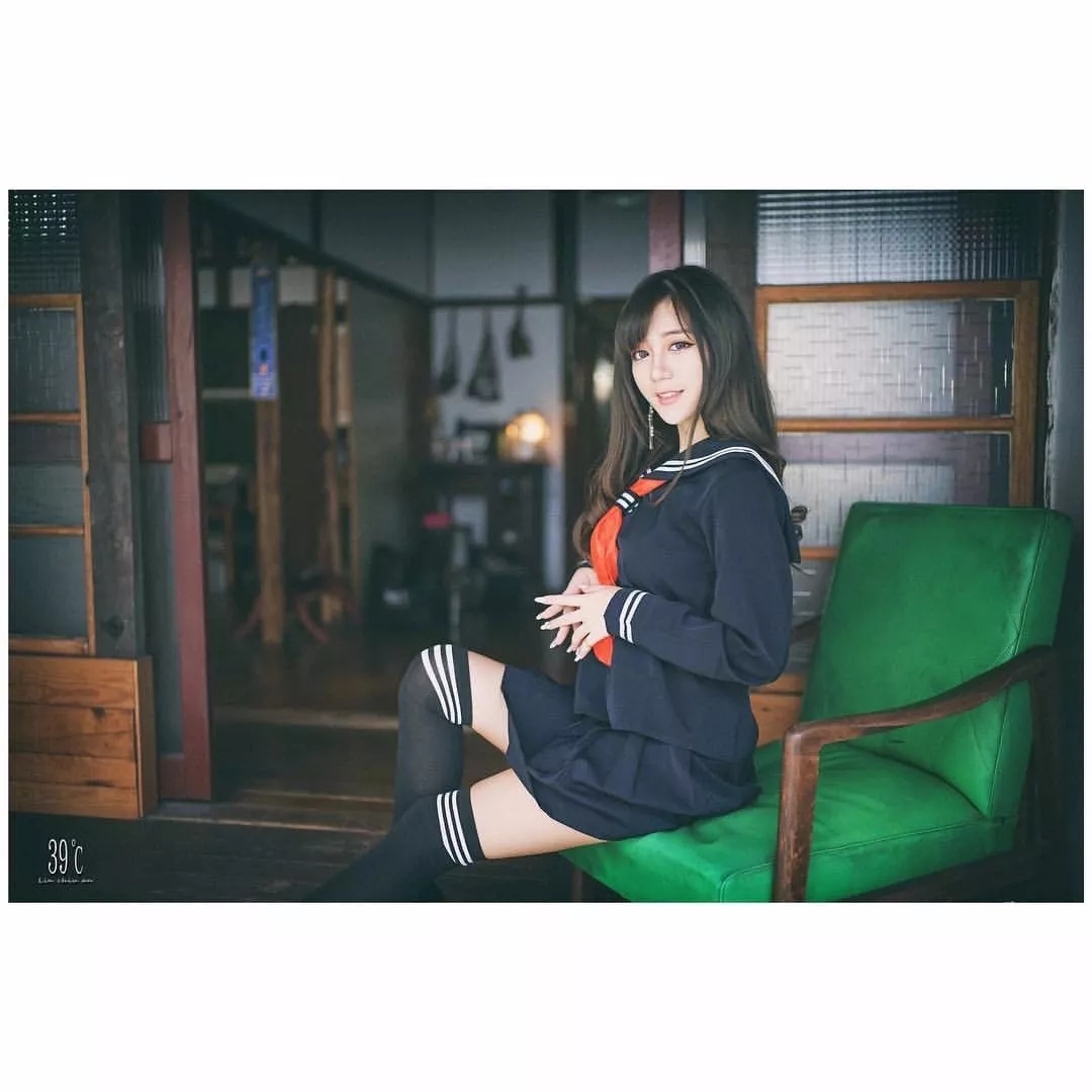 美腿福利图片 还有大白兔,6ea31541380137.jpg,第4张