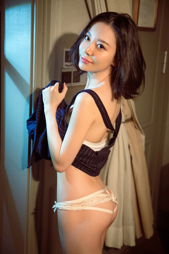 绝色熟女慕羽茜性感撩人玩SM丰满美胸,绝色熟女慕羽茜性感撩人玩SM丰满美胸,第47张