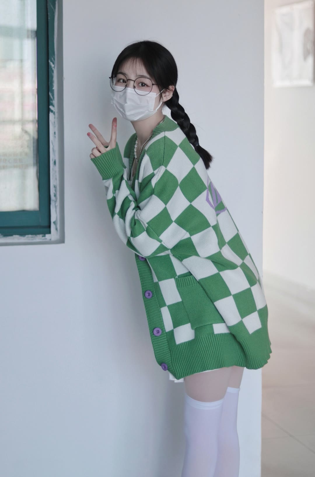 心动的双马尾超短裙露脐过膝白丝小姐姐,心动的双马尾超短裙露脐过膝白丝小姐姐,小姐,姐姐,心动,短裙,马尾,第5张