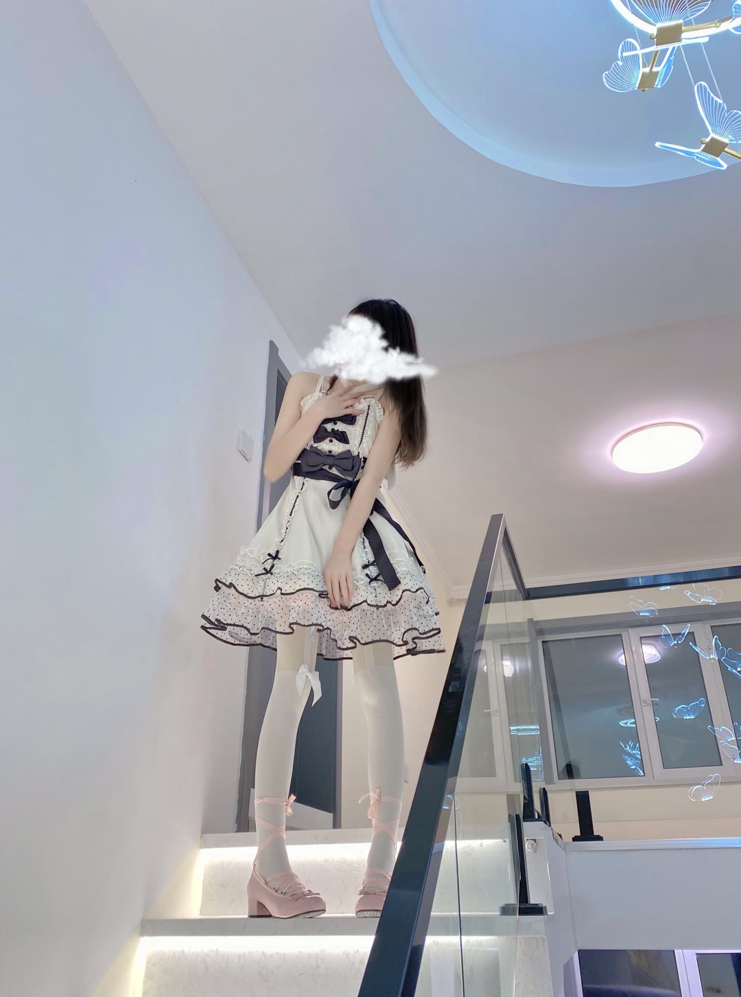 别野里的吊带白丝洛丽塔小萝莉美图,别野里的吊带白丝洛丽塔小萝莉美图,里的,美图,吊带,萝莉,第6张