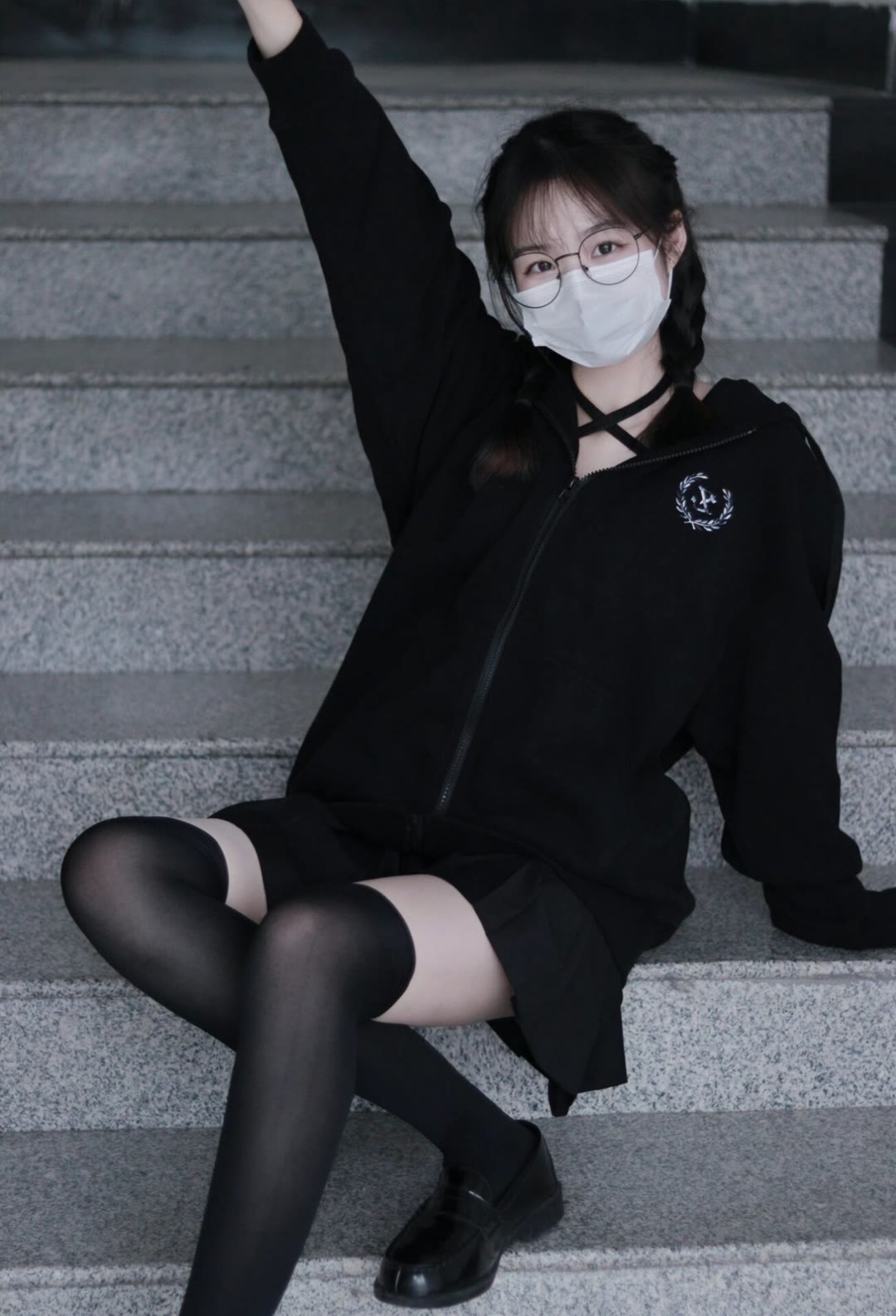 让你怦然心动的过膝黑丝双马尾眼镜娘,让你怦然心动的过膝黑丝双马尾眼镜娘,让你,心动,马尾,怦然,眼镜,第6张