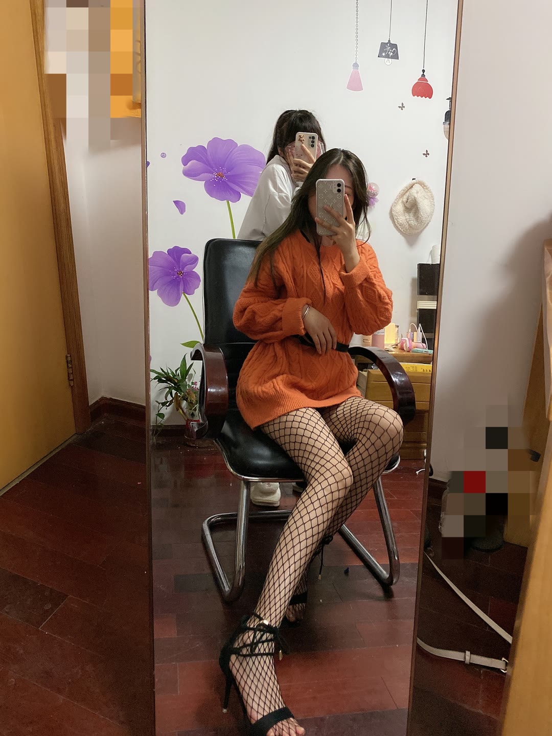 高跟玉足配网袜的两个姐妹花真好看,高跟玉足配网袜的两个姐妹花真好看,高跟,玉足,网袜,姐妹花,真好看,第4张
