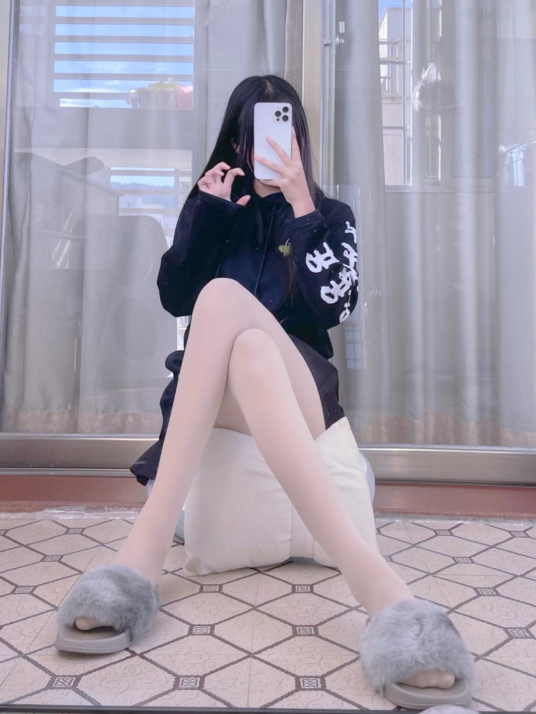 敲可爱的肉丝长头发短裙小姐姐美图,敲可爱的肉丝长头发短裙小姐姐美图,敲可爱,肉丝,长头发,短裙,小姐姐,美图,第4张