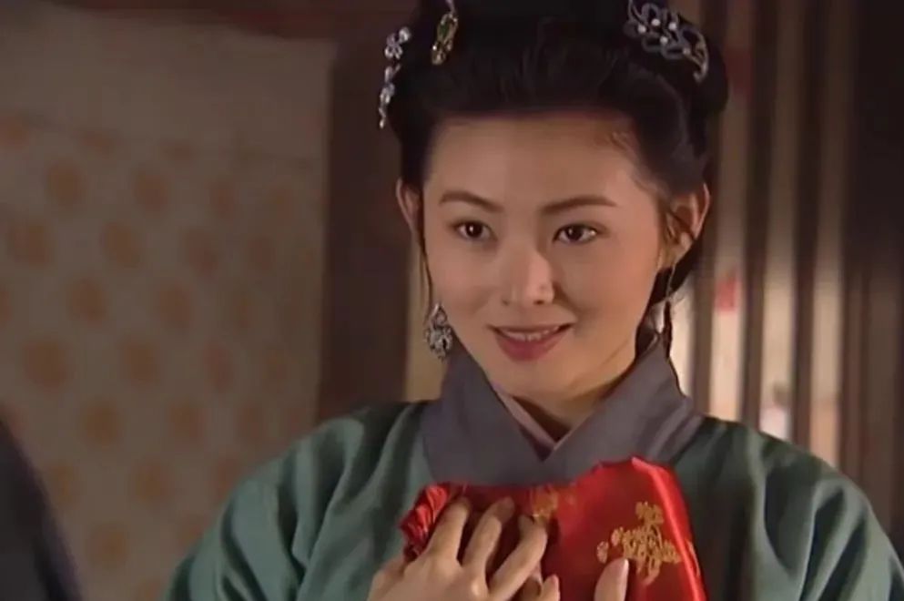 新版潘金莲剧照曝光六位潘金莲谁才你的菜