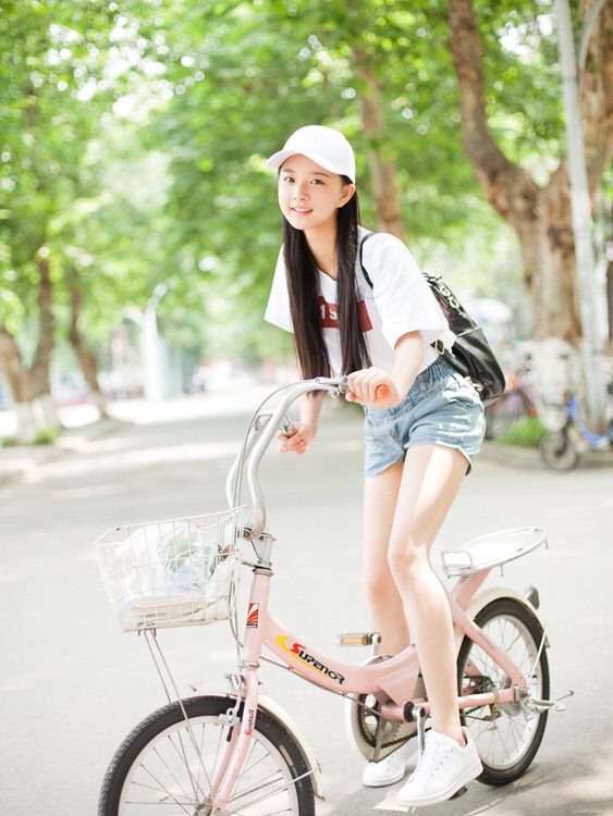 单车少女