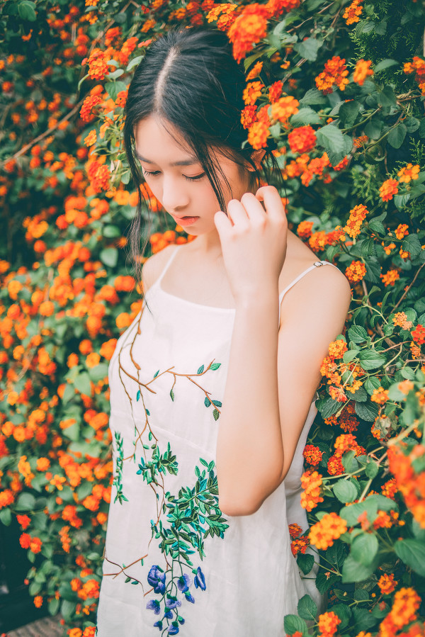 花无语-唯美女生
