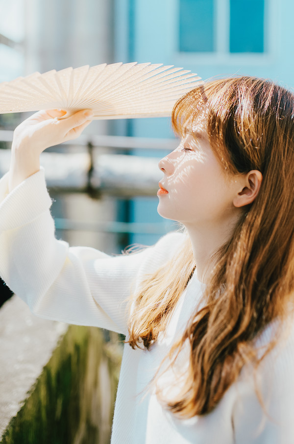 秋日阳光-唯美女生