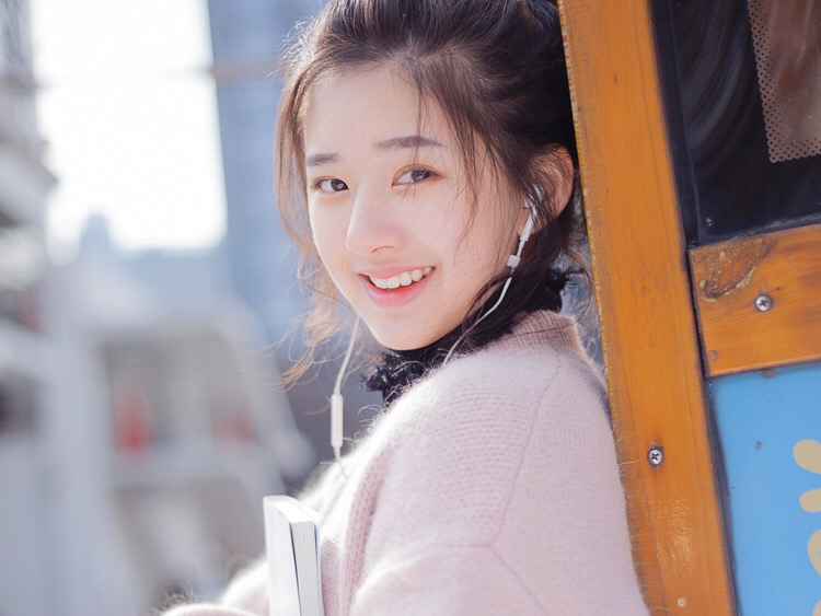 你可以输给任何人，但不能输给自己-唯美女生