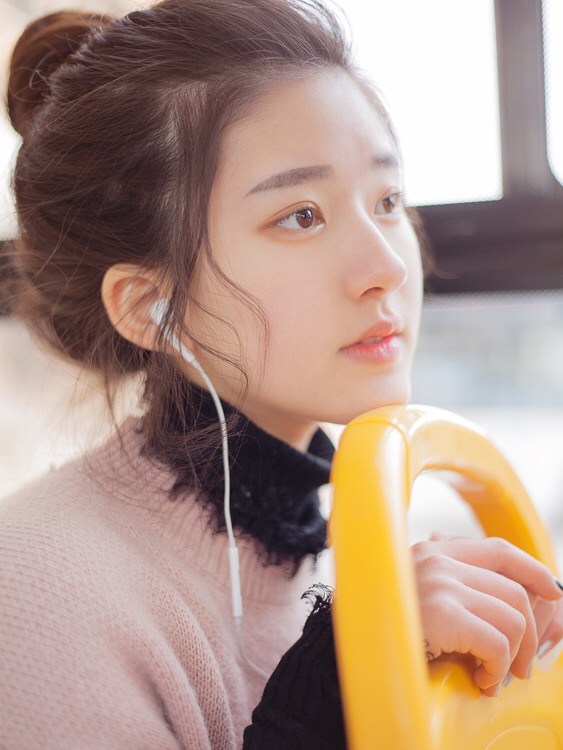 你可以输给任何人，但不能输给自己-唯美女生
